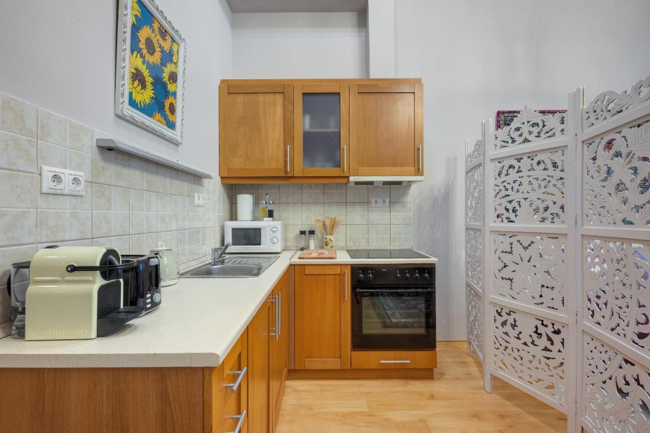Bohemian Studio In The City Centre Budapest Exterior foto